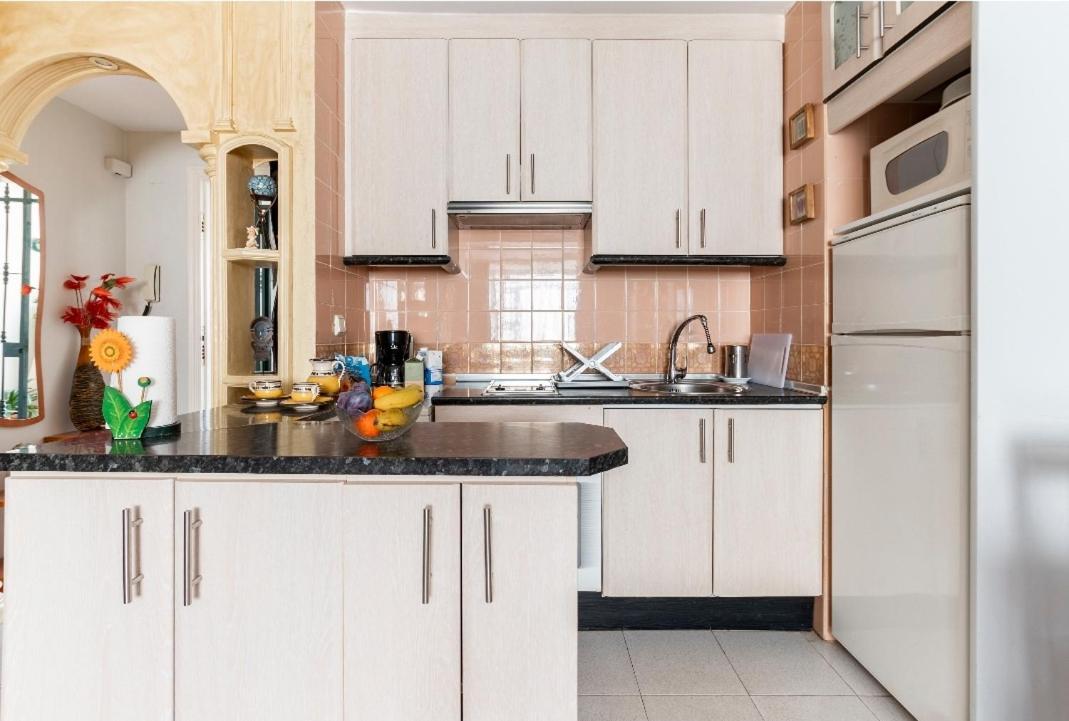 Apartamento Oasis Torremolinos Exteriör bild